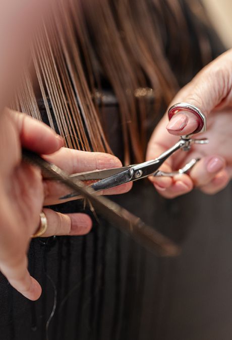 Sandra's Haircare behandelingen knippen